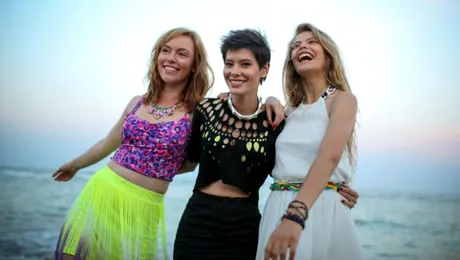 Filmul #SELFIE va avea premiera în cinematografe pe 9 mai