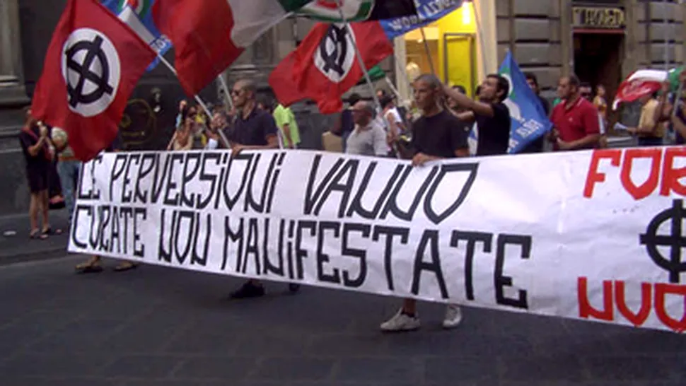 Italienii cer suspendarea dreptului romanilor la libera circulatie