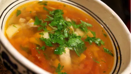 REŢETĂ simplă: Zamă acră de raţă