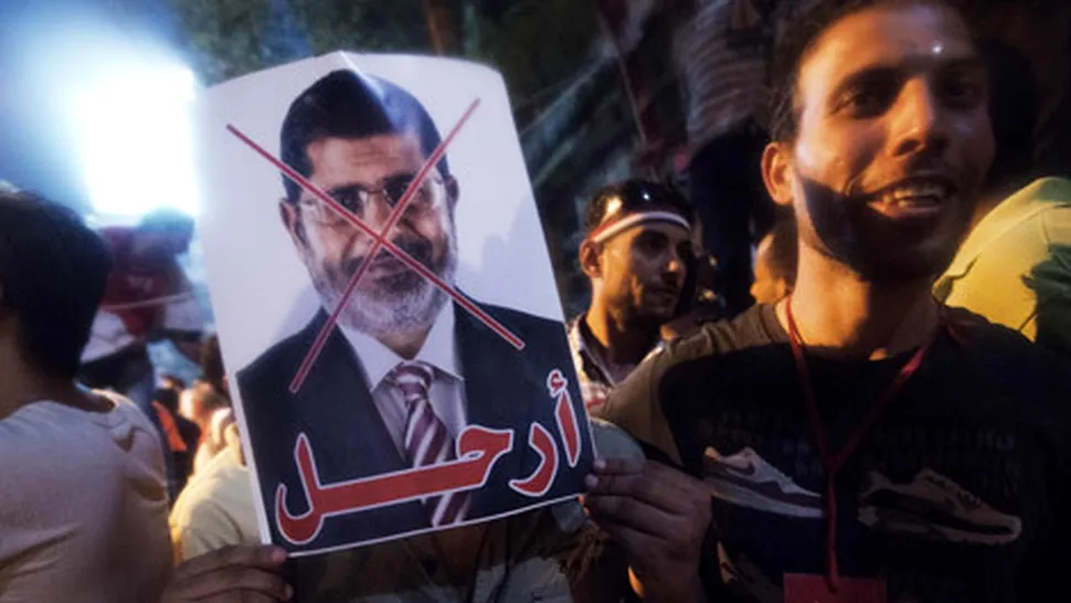 Egipt: Armata l-a demis pe Mohamed Morsi