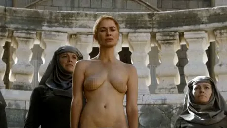 Scene interzise minorilor! O actriţă din din „Urzeala tronurilor”, filmată complet goală