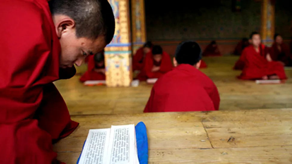 Un calugar budist ar putea face inchisoare pentru ca avea tutun in casa