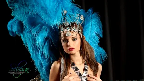 Alexandra Badescu, dansatoare de cabaret provocatoare (Poze)