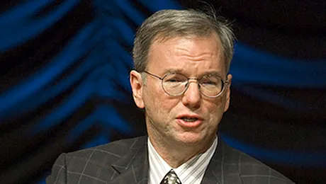 Seful Google are, de acum, cont pe Twitter