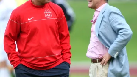 UPDATE 2: Au revoir, monsieur Lacatus !