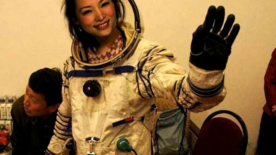Chinezii impun reguli stricte pentru femeile astronaut