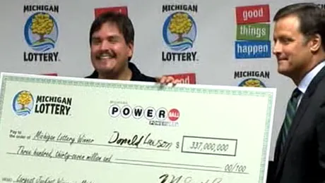 A câștigat 337 de milioane la loterie, dar va mânca tot la McDonald’s