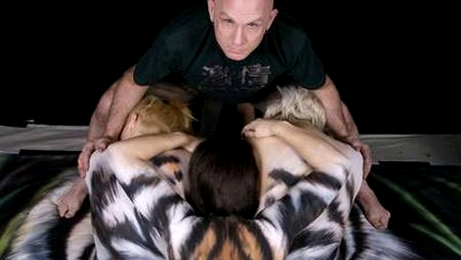 Ce poti face cu trei fete