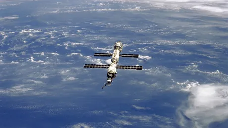 Se implinesc 10 ani de convietuire pe Statia Spatiala Internationala