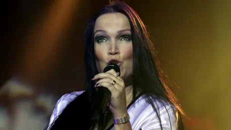 Tarja Turunen a hipnotizat publicul cu vocea ei puternica (Poze)