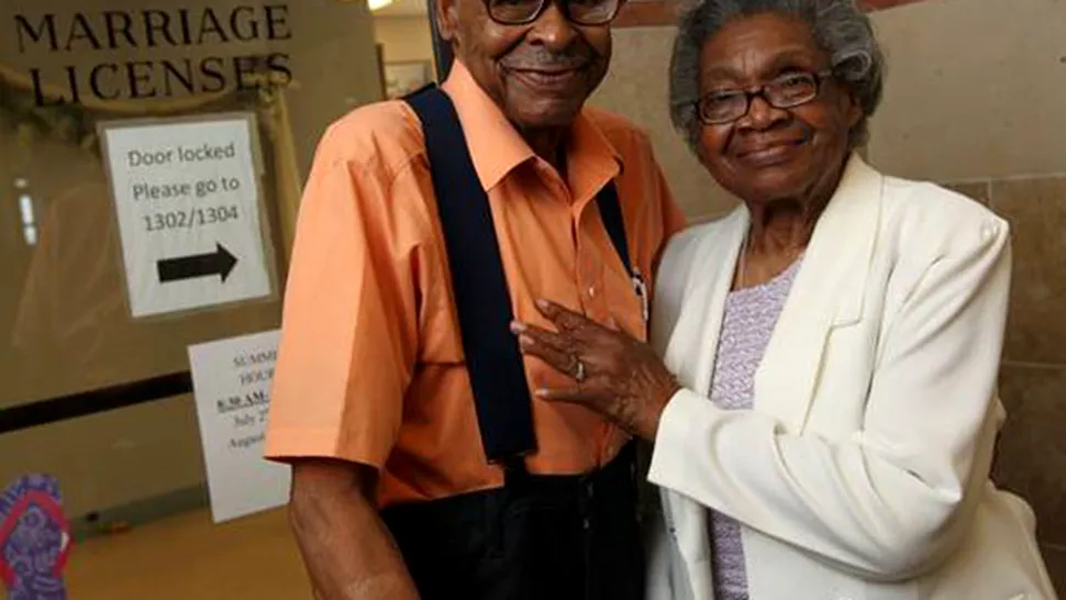 S-au recăsătorit după 50 de ani de la divorț
