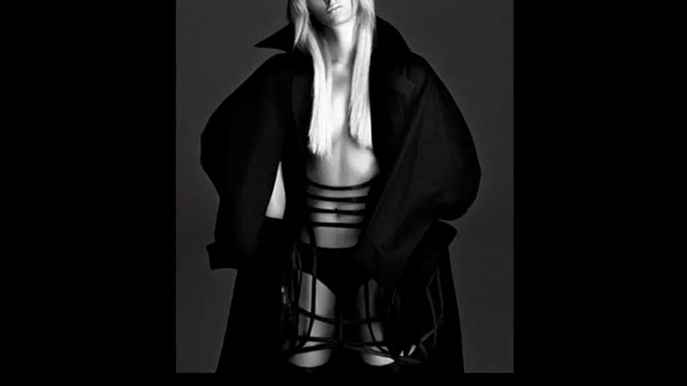 Paris Hilton, look futurist pentru V Magazine! (poze)