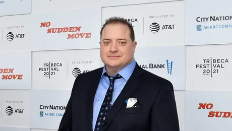 Brendan Fraser va juca rolul lui Firefly, un sociopat pasionat de pirotehnică, în filmul ”Batgirl”