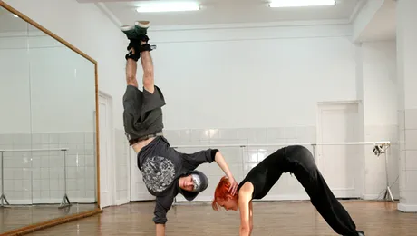 Primele repetitii la „Dansez pentru tine” s-au lasat cu vanatai, febra musculara si o accidentare