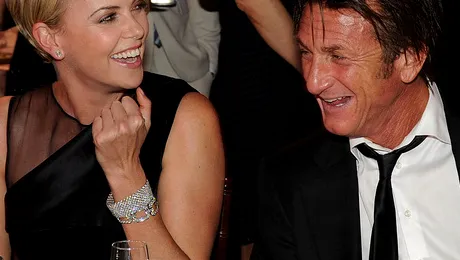 Bat clopotele de nuntă pentru Charlize Theron și Sean Penn