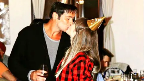 Radu Vâlcan, petrecere surpriză organizată de soţia sa, Adela – FOTO