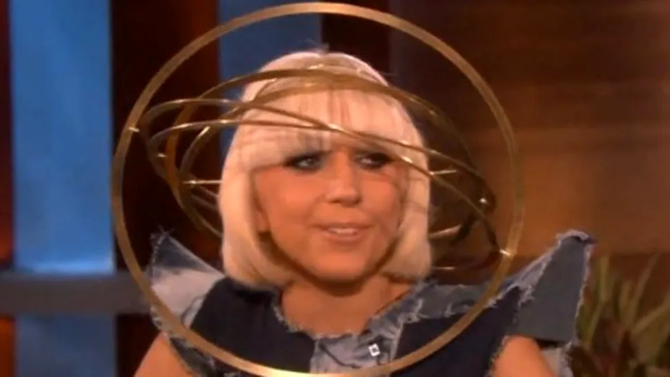Lady Gaga joaca baschet pe tocuri de 30 cm