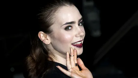 Lily Collins, imaginea unui brand de cosmetice