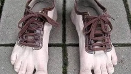 Incaltaminte ciudata pentru proprietari haiosi (Poze)