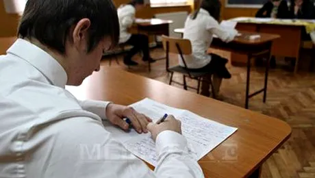 Elevii claselor a VIII-a incheie astazi cursurile