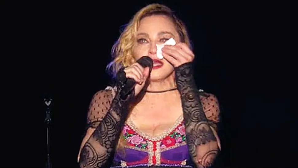 Madonna, omagiu pentru victimele atacurilor teroriste de la Paris