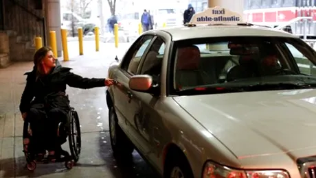 Municipalitatea vrea să introducă „taxa de vomă” pentru taxiuri