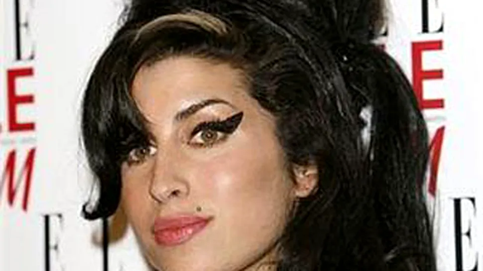 Amy Winehouse a fost jefuita!