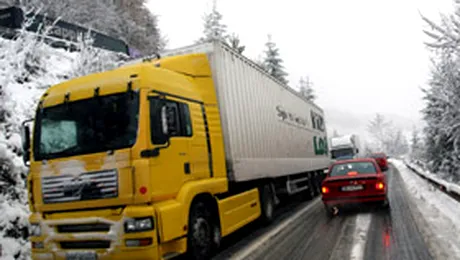 Circulatie ingreunata de ninsori, in tara