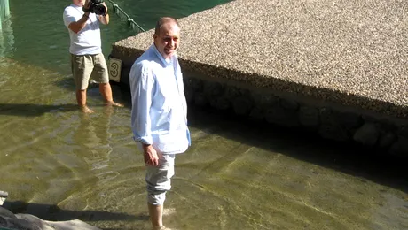 Florin Busuioc a intrat în apa Iordanului