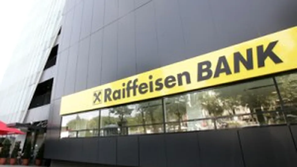 Raiffeisen Bank a fost luni tinta unui atac de tip phishing
