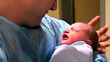 Regizorul Iura Luncasu a devenit tatic! (INTERVIU & FOTO)