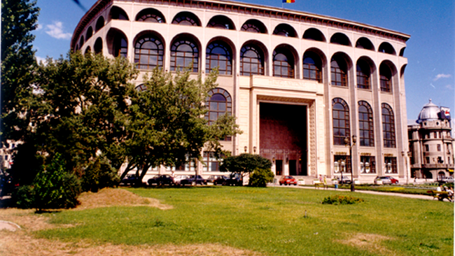 Asa arata acum cladriea Teatrului National din Capitala