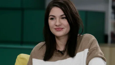 Vloggerul de beauty Laura Muşuroaea este însărcinată