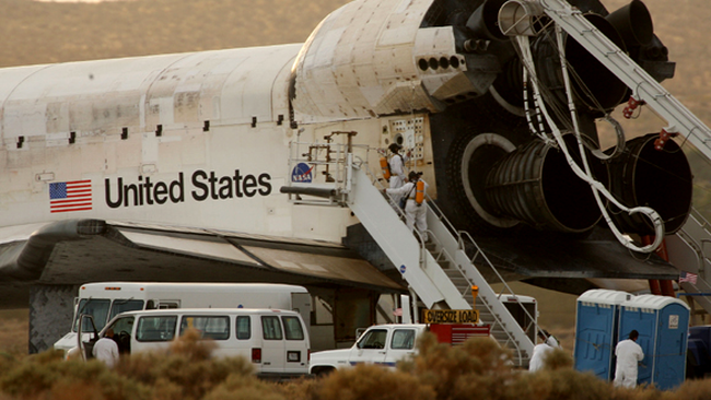 Poze de la aterizarea navetei Discovery