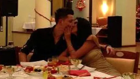 Daniela Crudu si Mihai Costea, moment de pasiune