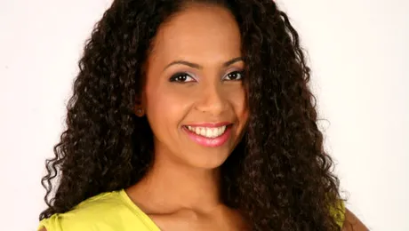 Beatrice Peter e pentru produsele cosmetice. Cât mai multe!