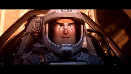 Chris Evans este Buzz Lightyear, din „Toy Story”, într-un film despre originea personajului