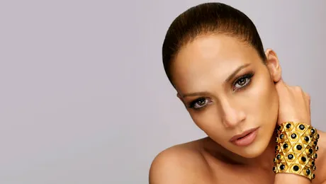 Jennifer Lopez cântă imnul Cupei Mondiale de fotbal din Brazilia