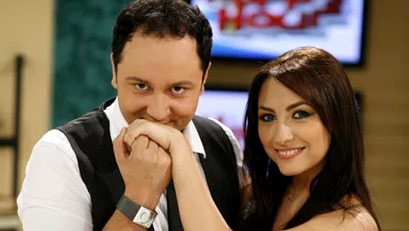 Andra a nascut: David are 3,760 kg si 54 cm!