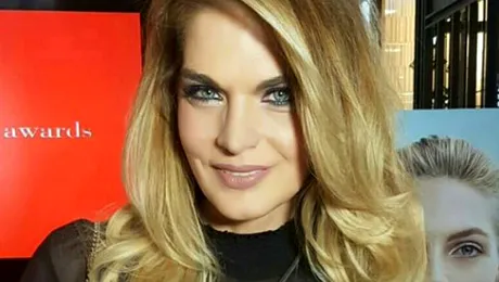 Manuela Hărăbor: “Ne-am cunoscut joi şi duminică m-a cerut de nevastă”