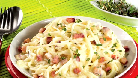 11 rețete de paste carbonara
