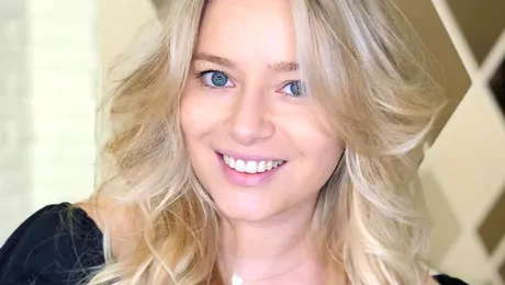 Laura Cosoi, criticată dur de Oana Roman din cauza alimentaţiei pe care o promovează