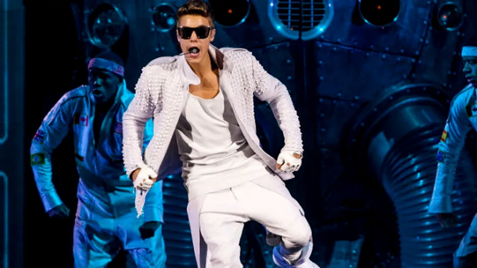 
Superamuzant! Justin Bieber, pedepsit după metoda “Tolea Ciumac”!
