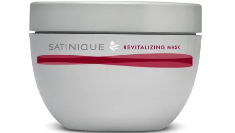 Amway prezintă noua colecţie Satinique Enerjuve