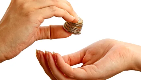 Femeile sunt mai puțin caritabile decât bărbații