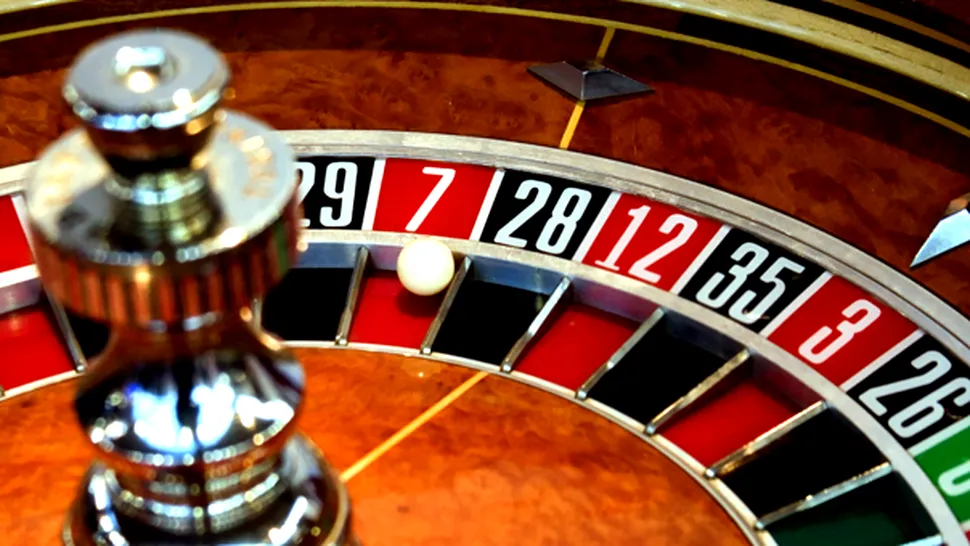 Peste 150.000 de români, dependenți de jocurile de noroc