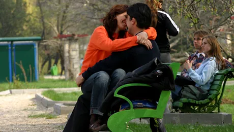 Bunastarea tinerilor, aproape la fel ca in Marea Britanie