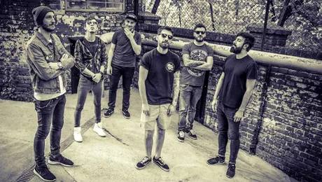 21 iunie, cea mai lungă zi din an se tratează cu muzică live, petreceri şi yoga