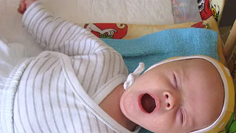 Topul celor mai somnorosi bebelusi (Poze)