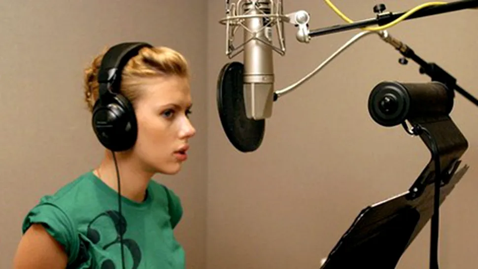 Scarlett Johansson cântă în trupa de fete The Singles - audio